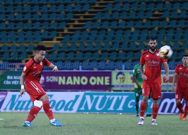 CLB XSKT Can Tho,  CLB TP.HCM,  HLV Toshiya Miura,  V.League 2018 anh 6