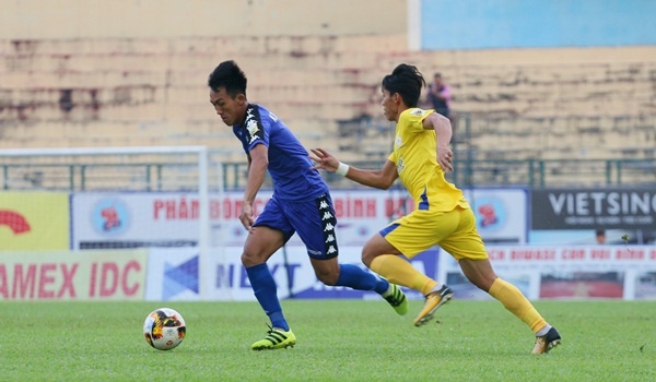 HLV Park Hang-seo dien ten cau thu la chuan bi cho ASIAD hinh anh