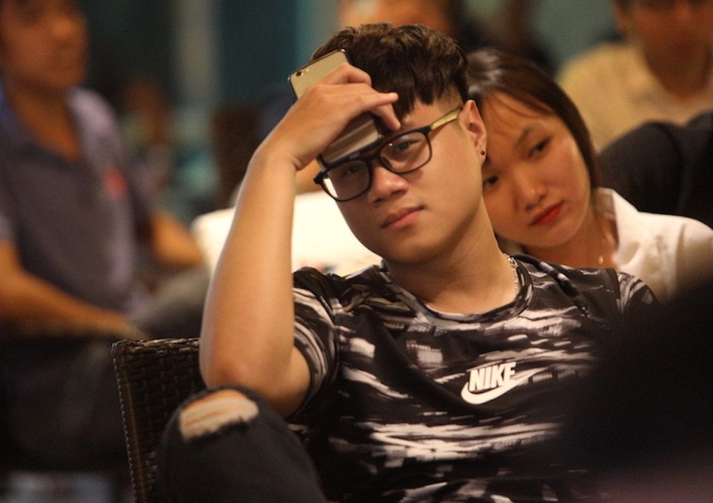 CDV nu xem World Cup,  World Cup 2018,  World Cup,  fan nu,  nguoi yeu xem World Cup,  pho ca phe Sai Gon,  khai mac World Cup,  Nga,  Arab Saudi anh 8