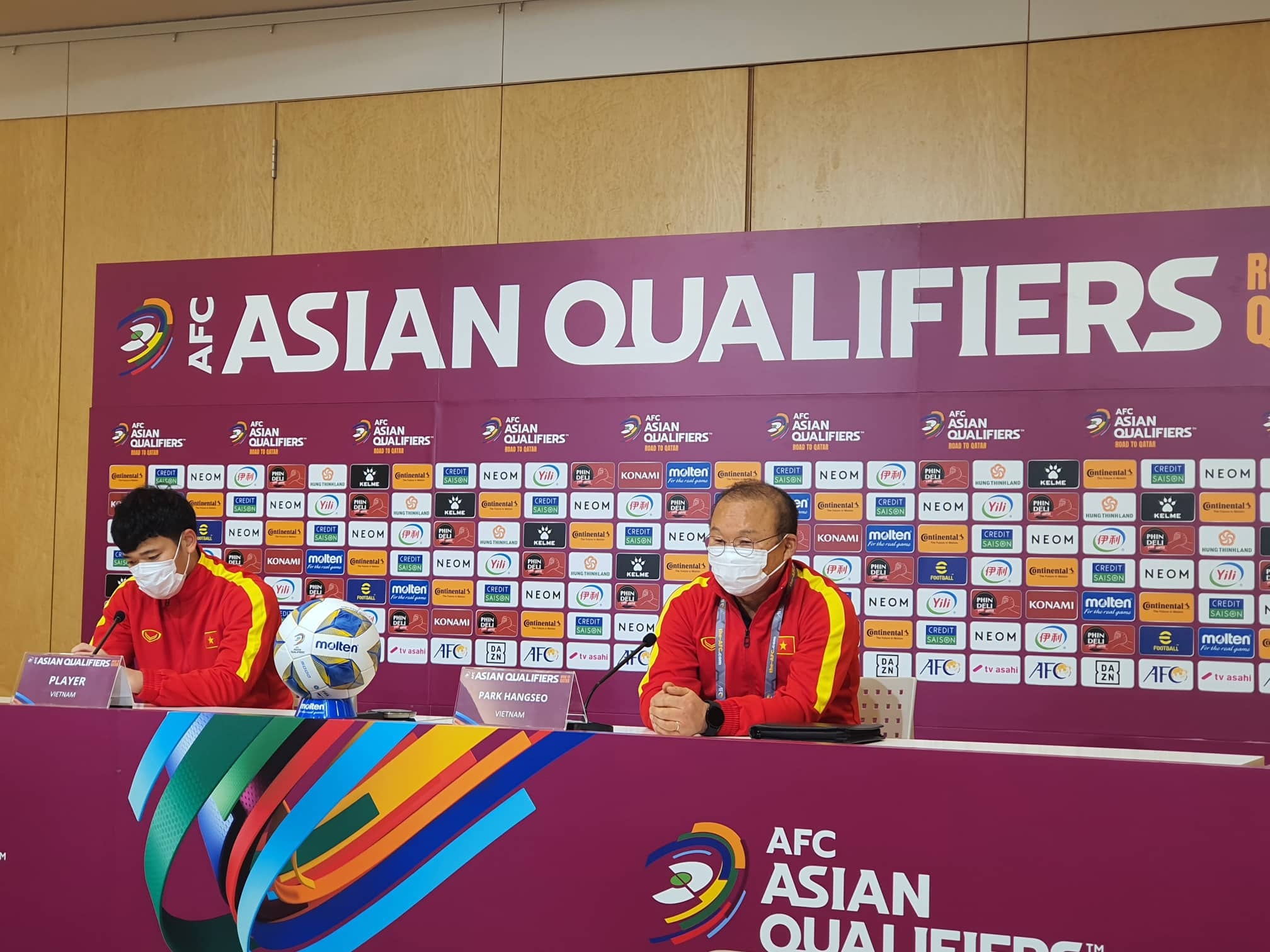 viet nam hoa nhat ban 1-1 anh 2