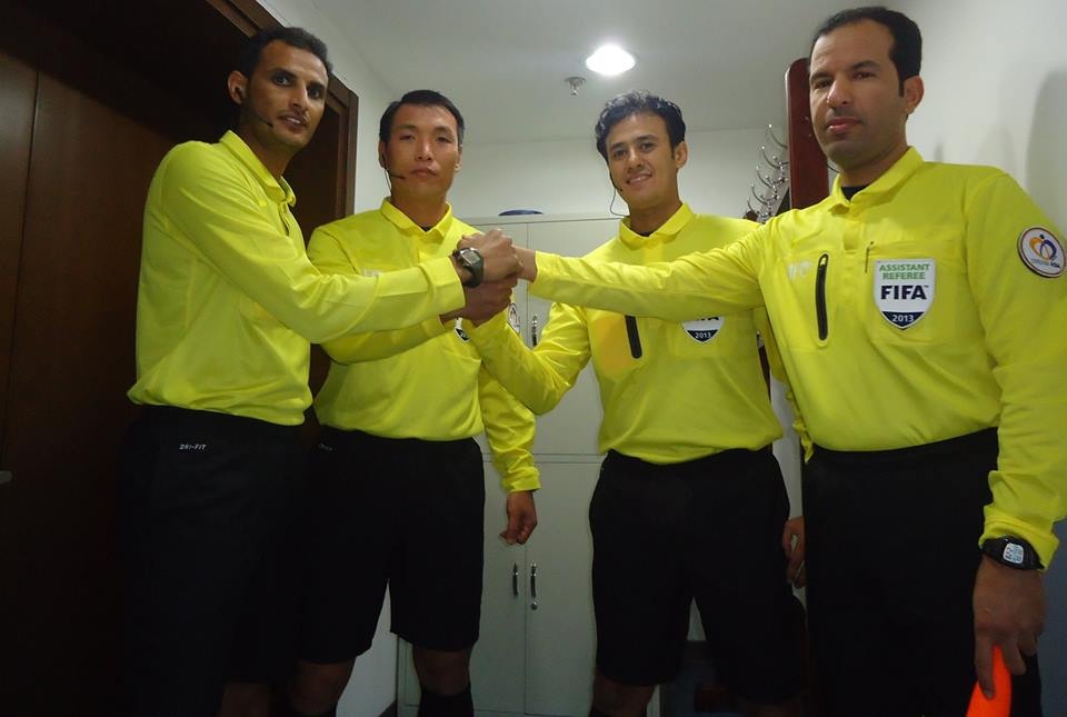 Dinh Van Dung,  trong tai FIFA,  VAR,  Colombia,  Nhat Ban,  World Cup,  World Cup 2018,  phat den,  the do,  penalty,  11m anh 2