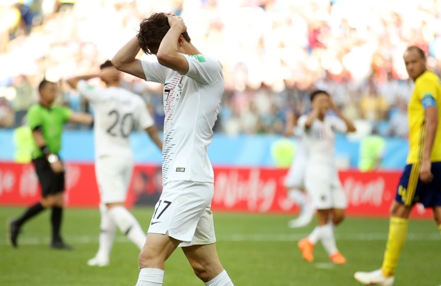Thụy Điển,  Hàn Quốc,  Trọng tài FIFA,  Phạt đền,  penalty,  11m,  World Cup,  World Cup 2018,  Đinh Văn Dũng,  World Cup 2018,  World Cup ảnh 2 Thuy Dien,  Han Quoc,  Trong tai FIFA,  Phat den,  penalty,  11m,  World Cup,  World Cup 2018,  Dinh Van Dung,  World Cup 2018,  World Cup anh 2