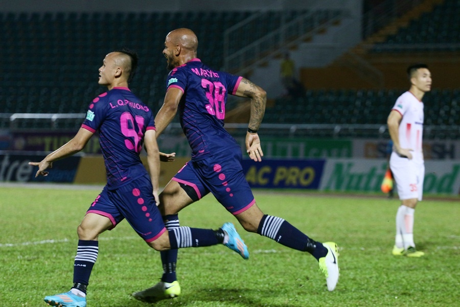 Marvin Ogunjimi,  dong doi Hazard,  Eden Hazard anh 7