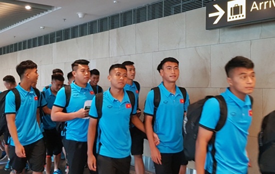 U19 Viet Nam chua duoc ve nha sau that bai tai Indonesia hinh anh