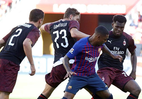 Barca vs AC Milan (0-1): Nhan ban thua phut 90+3 hinh anh