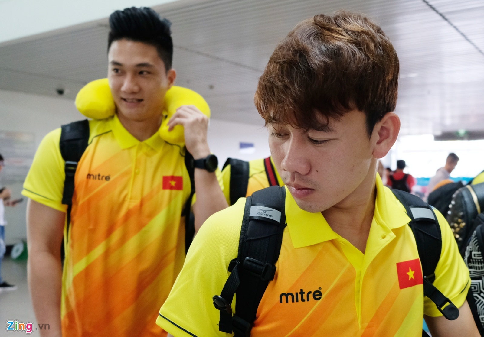 Olympic Viet Nam,  Duc Huy,  Bui Tien Dung,  Park Hang-seo,  ASIAD,  Indonesia anh 1