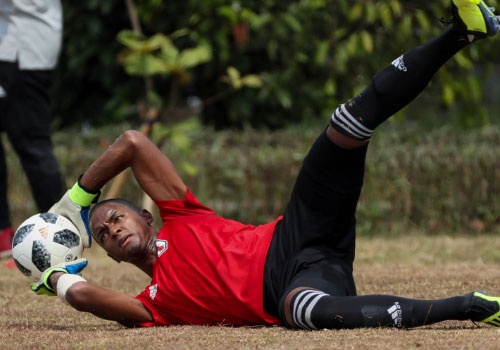 Nhat Ban chi con mot thu mon khi gap Olympic Viet Nam hinh anh