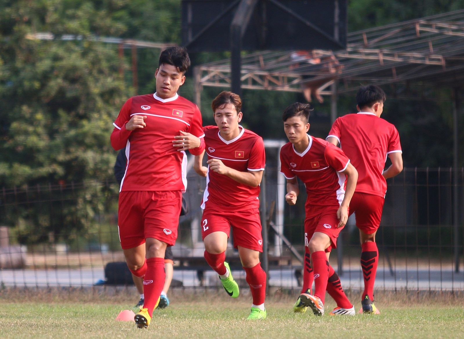 Olympic Nhat Ban,  Olympic Viet Nam,  ASIAD,  penalty,  11m,  phat den,  luan luu,  Bui Tien Dung,  Nguyen Van Hoang anh 8