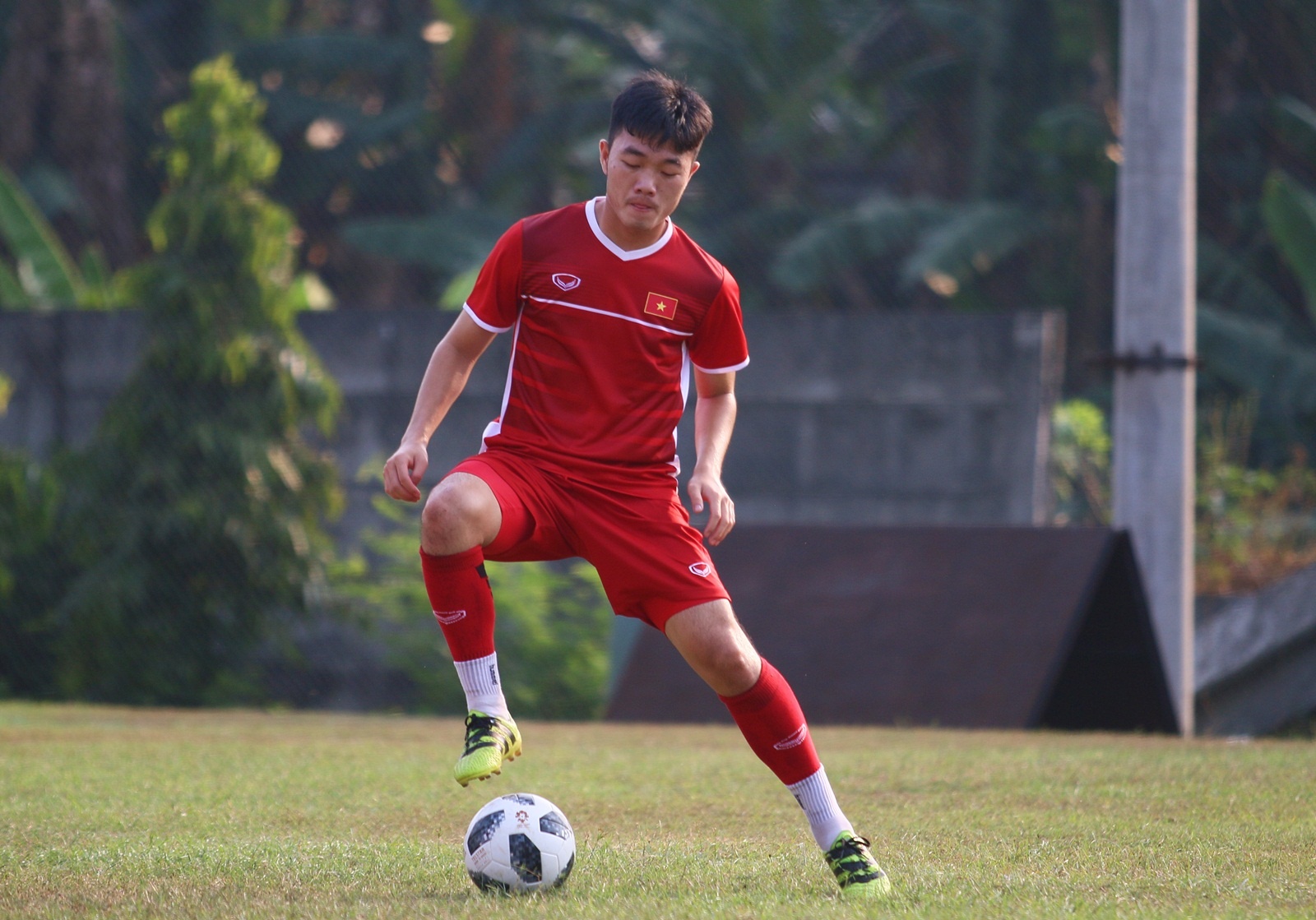 Olympic Nhat Ban,  Olympic Viet Nam,  ASIAD,  penalty,  11m,  phat den,  luan luu,  Bui Tien Dung,  Nguyen Van Hoang anh 7