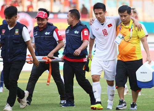 Tien ve Do Hung Dung bi gay ngon chan cai, nghi thi dau mot thang hinh anh