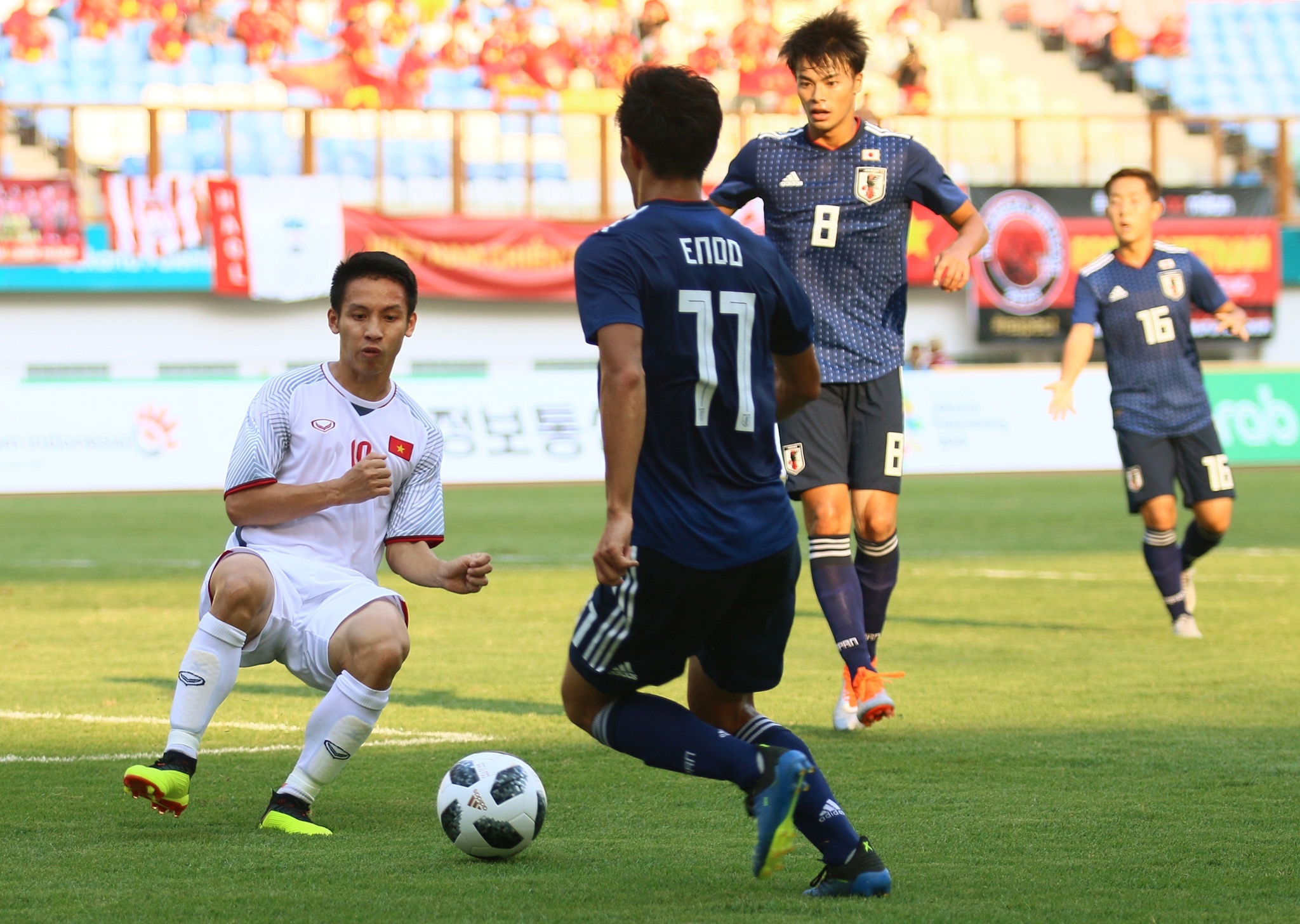 Do Hung Dung,  CLB Ha Noi,  Olympic Viet Nam,  Park Hang-seo,  Olympic Nhat Ban,  xuong ngon cai,  ASIAD anh 1