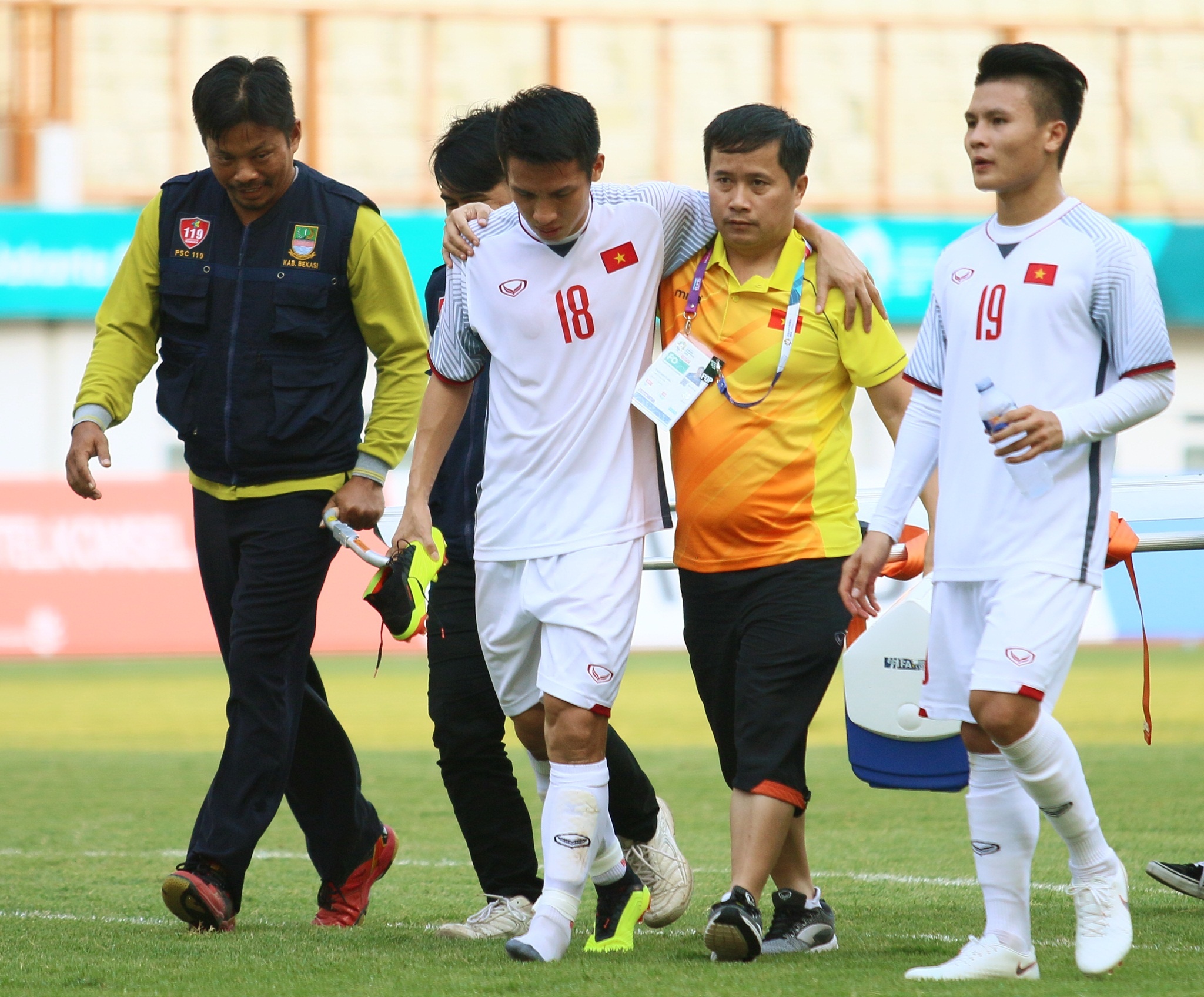 Do Hung Dung,  CLB Ha Noi,  Olympic Viet Nam,  Park Hang-seo,  Olympic Nhat Ban,  xuong ngon cai,  ASIAD anh 2