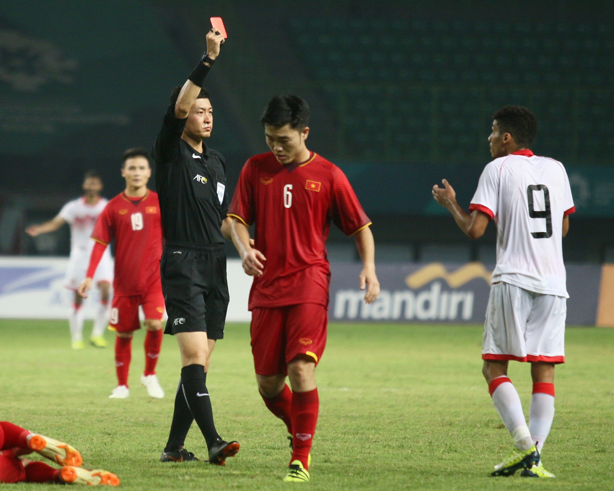 Olympic Bahrain,  Olympic Viet Nam,  Park Hang-seo,  trong tai Trung Quoc,  trong tai,  the do,  ASIAD,  Van Thanh,  Dinh Trong,  Syria Olympic anh 2