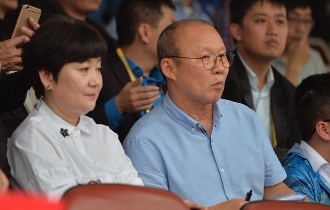 HLV Park Hang-seo: 'Vo toi chi goi dien dong vien thoi' hinh anh