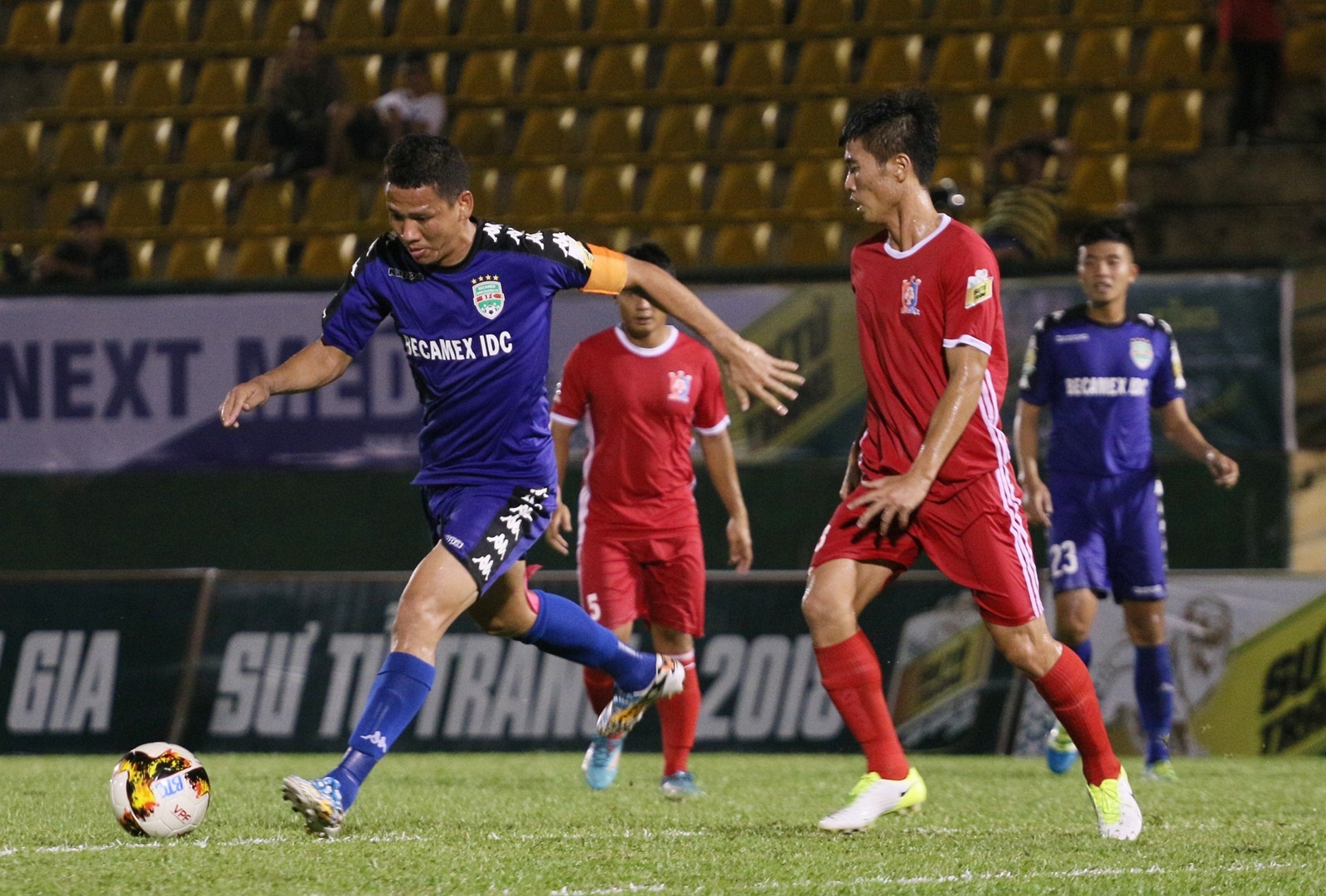 CLB Binh Duong doa bo Cup quoc gia neu VPF khong doi lich hinh anh