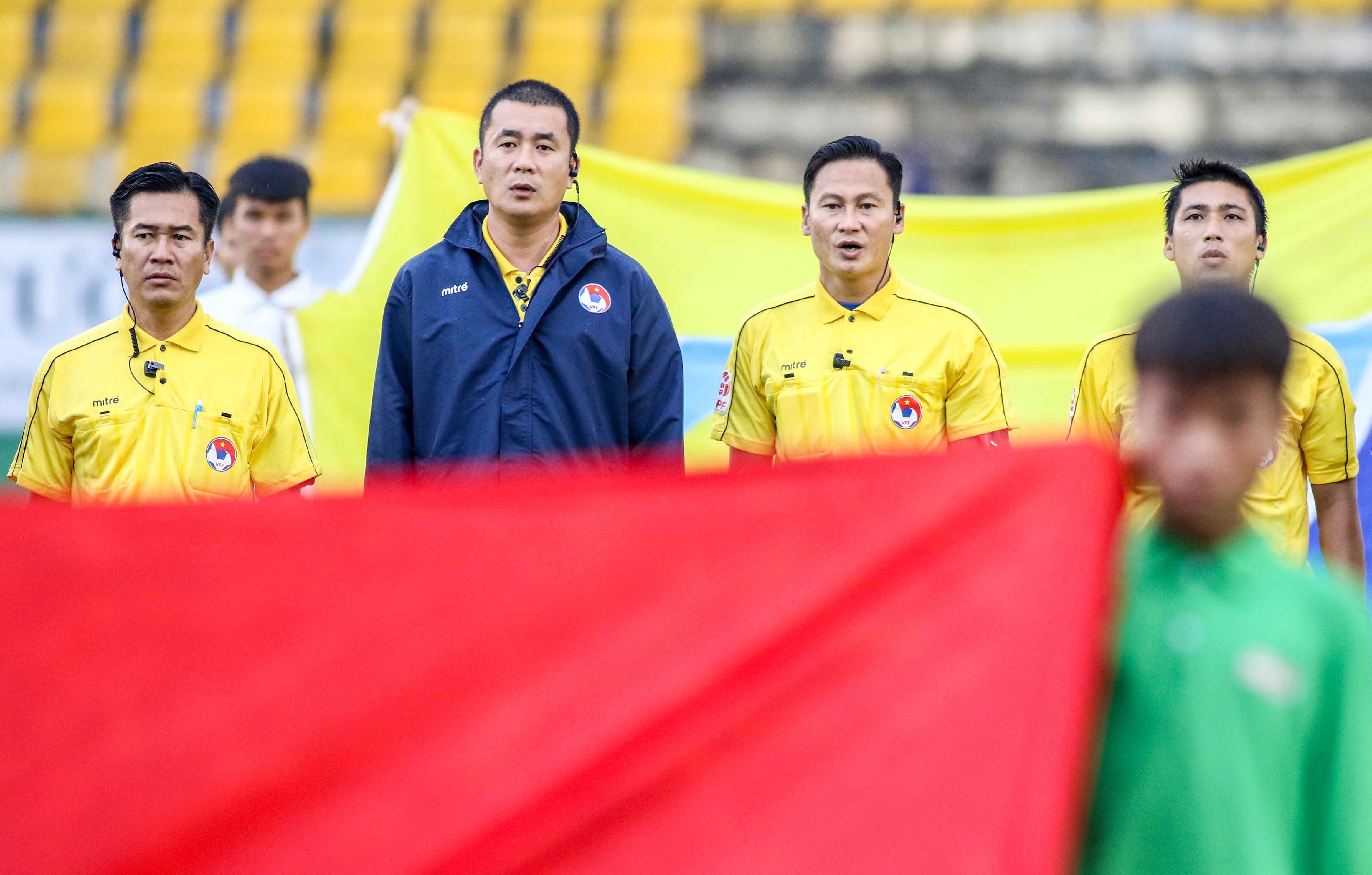 tran van lap,  trong tai,  v.league,  ban trong tai v anh 1