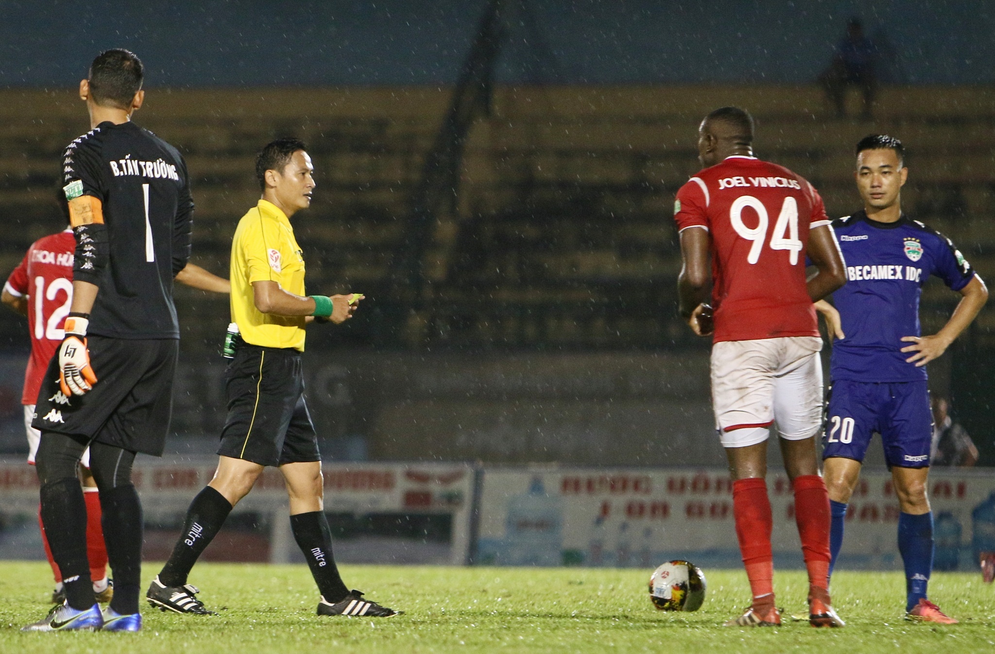 tran van lap,  trong tai,  v.league,  ban trong tai v anh 2