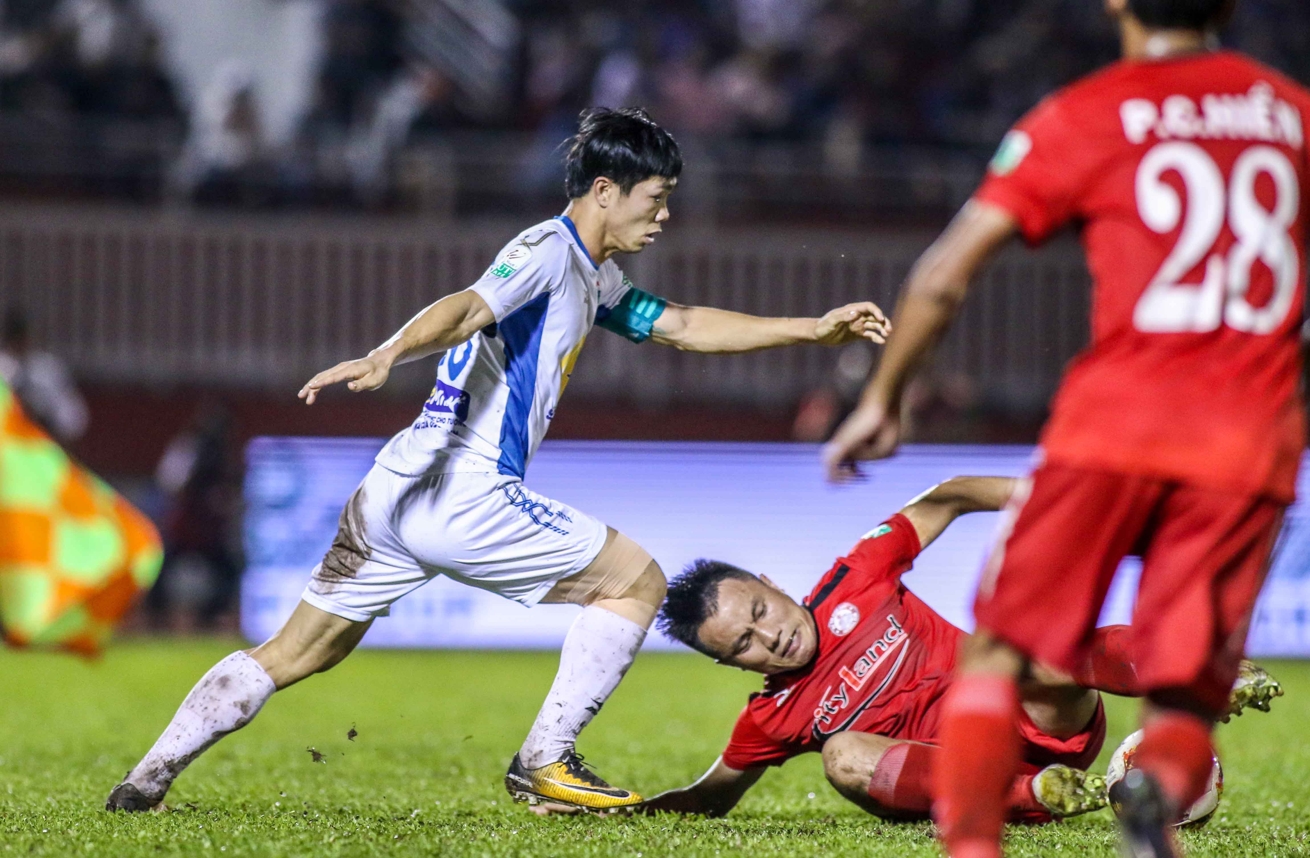 HAGL,  CLB TP.HCM,  V.League,  Cong Phuong,  bat luc,  toshiya miura,  duong minh ninh anh 3