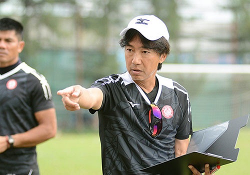 HLV Miura: CLB TP.HCM phai tru hang vi dai dien cua thanh pho hinh anh
