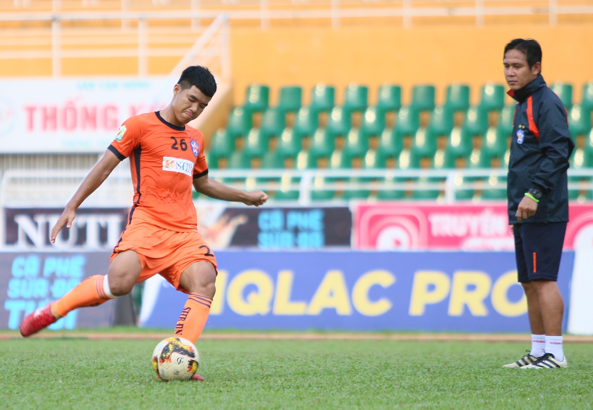 ha duc chinh,  cong phuong,  aff cup,  cong phuong,  tien linh,  v league,  park hang seo anh 1