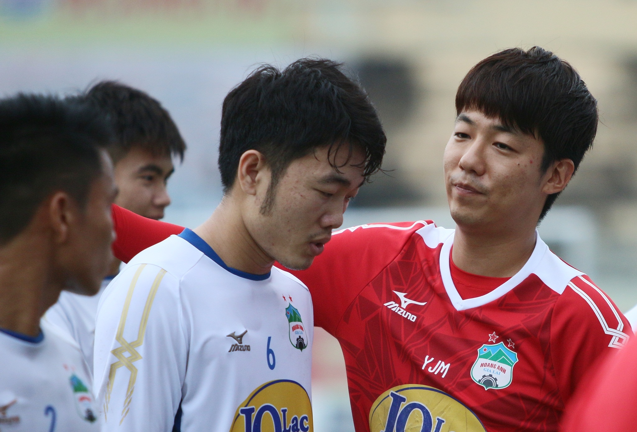 HAGL,  Cong Phuong,  Nguyen Tien Linh,  Binh Duong,  vua pha luoi,  noi binh,  V League anh 10