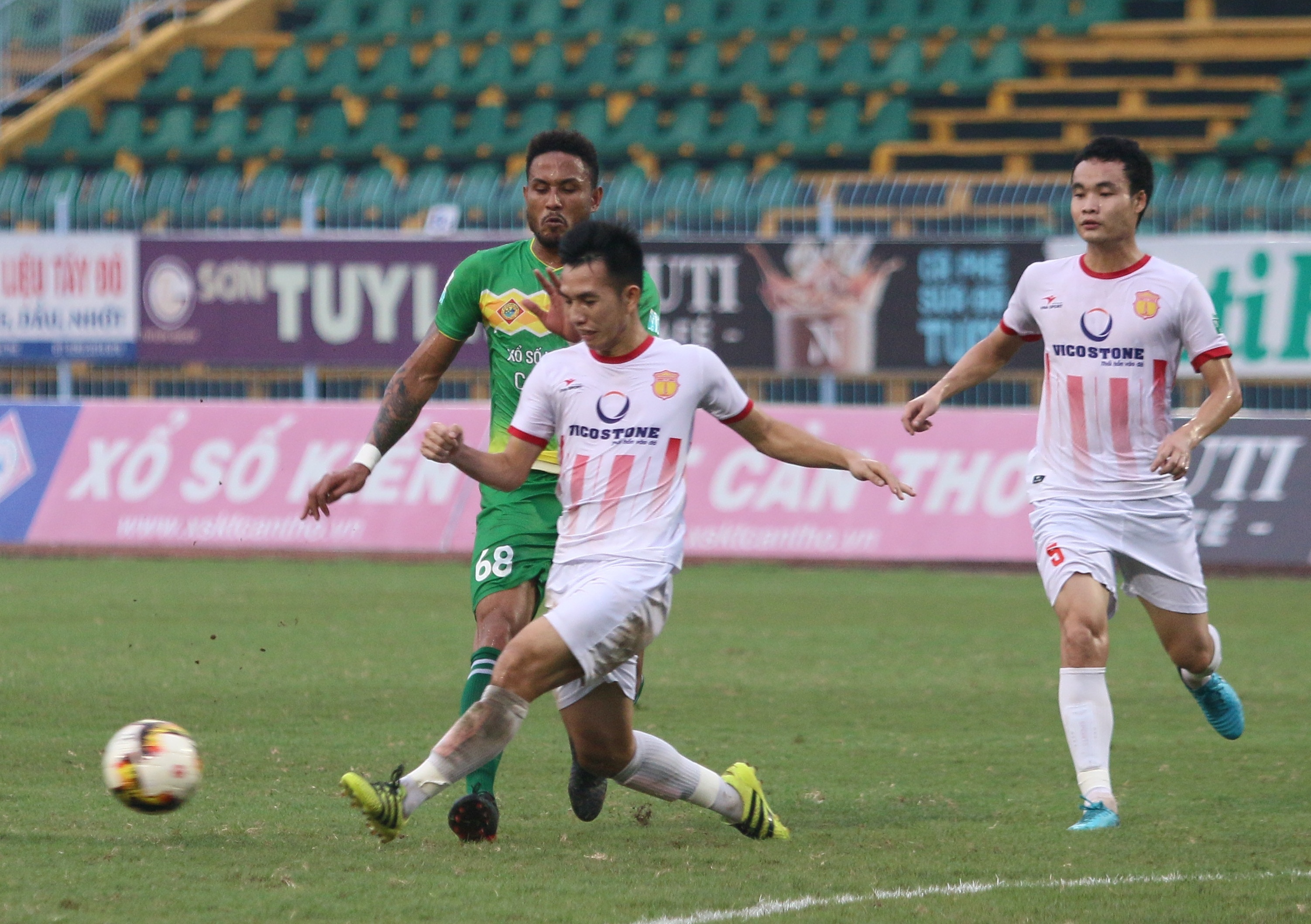 nguyen van sy,  can tho,  nam dinh,  v league,  rot hang,  cdv, anh 7