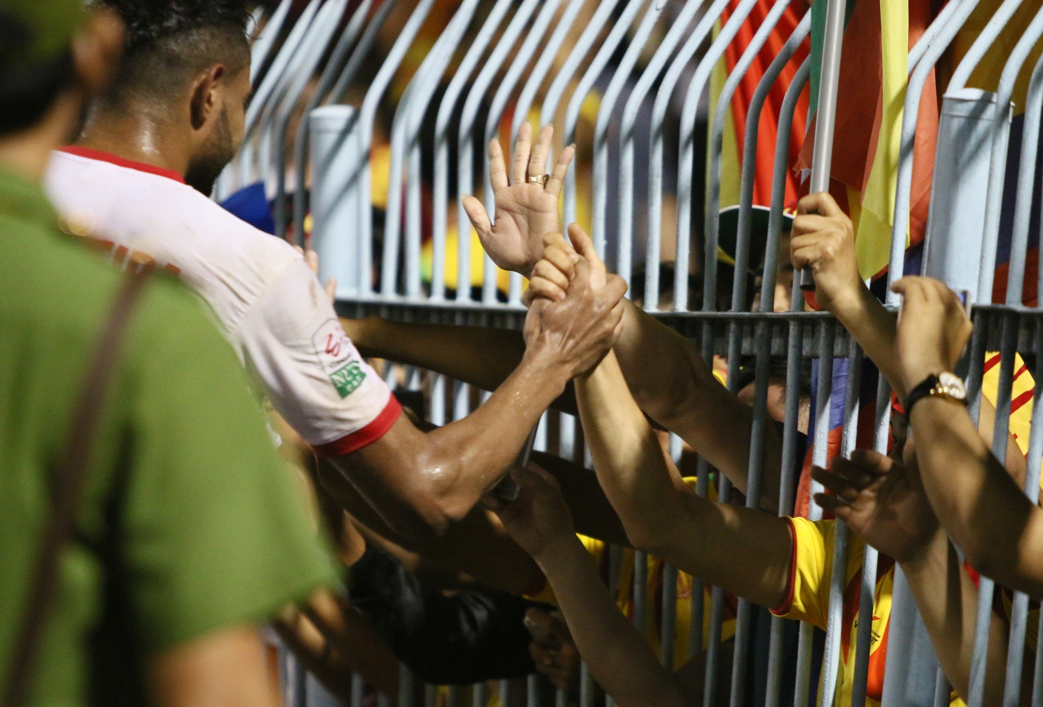 nguyen van sy,  can tho,  nam dinh,  v league,  rot hang,  cdv, anh 6