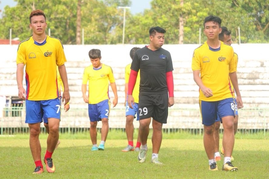 dong thap,  u19 viet nam,  bui van dong,  hoang anh tuan,  u19 dong thap,  tran cong minh,  u19 quoc gia,  u19 chau a anh 2