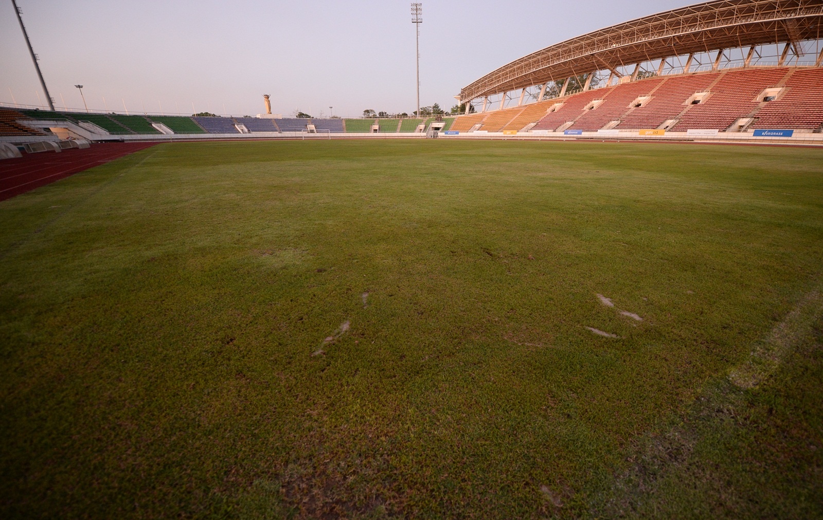 sân vận động quốc lào, lào, aff, aff 2018, việt nam, park hang seo, viantiane ảnh 7 san van dong quoc lao, lao, aff, aff 2018, viet nam, park hang seo, viantiane anh 7