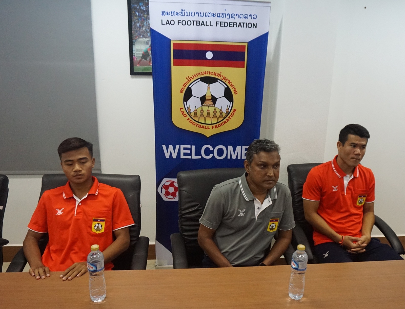 Sundramoorthy,  Lao,  Viet Nam,  AFF Cup,  Luong Xuan Truong,  Nguyen Cong Phuong,  Park Hang Seo,  Han Quoc anh 2