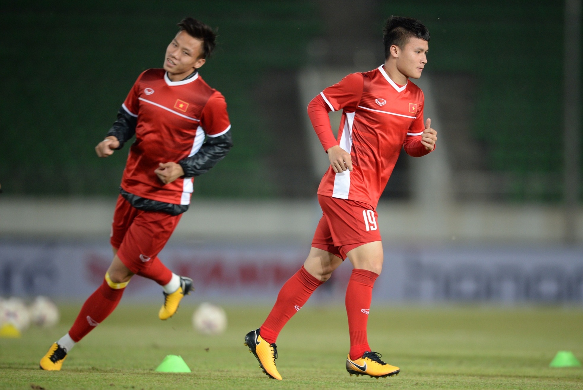 Lào, Quế Ngọc Hải, Park Hang Seo, giảm cân, đội tuyển Việt Nam, AFF, AFF Cup ảnh 3 Lao, Que Ngoc Hai, Park Hang Seo, giam can, doi tuyen Viet Nam, AFF, AFF Cup anh 3