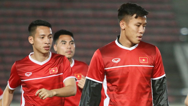 Que Ngoc Hai tich cuc giam can truoc tran ra quan tai AFF Cup hinh anh