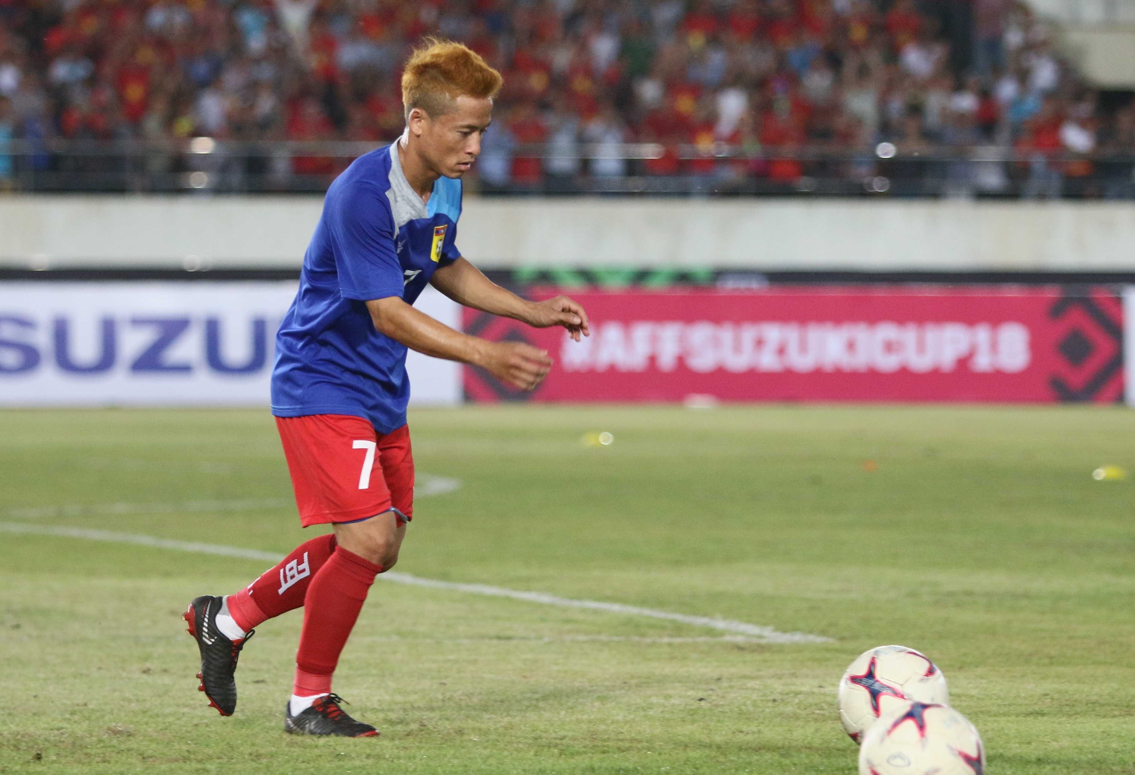 Soukaphone Vongchiengkham ,  Messi Lao,  Lao,  Viet Nam,  AFF,  Malaysia,  AFF 2018 anh 2