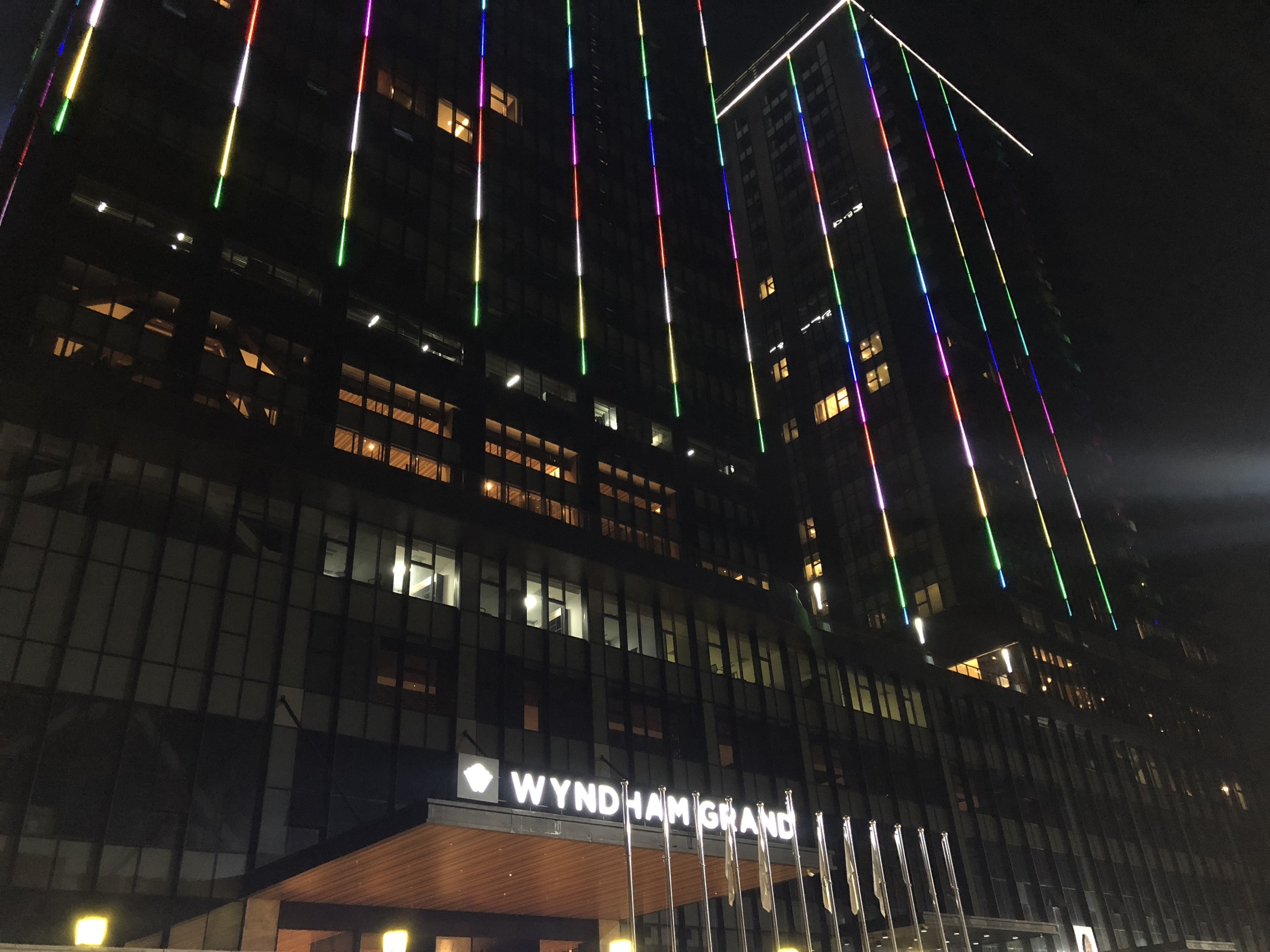 khách sạn đội tuyển, myanmar, an ninh, cảnh sát, vũ trang, aff cup ảnh 1 khach san doi tuyen, myanmar, an ninh, canh sat, vu trang, aff cup anh 1