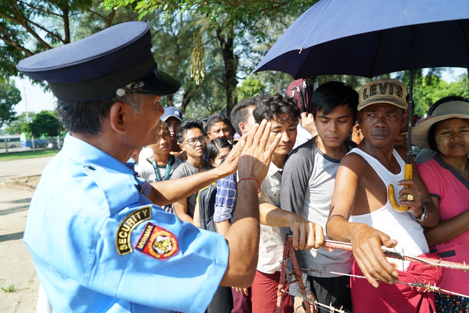 Myanmar,  CDV Myanmar,  doi tuyen Viet Nam,  AFF Cup,  Thuwanna anh 4