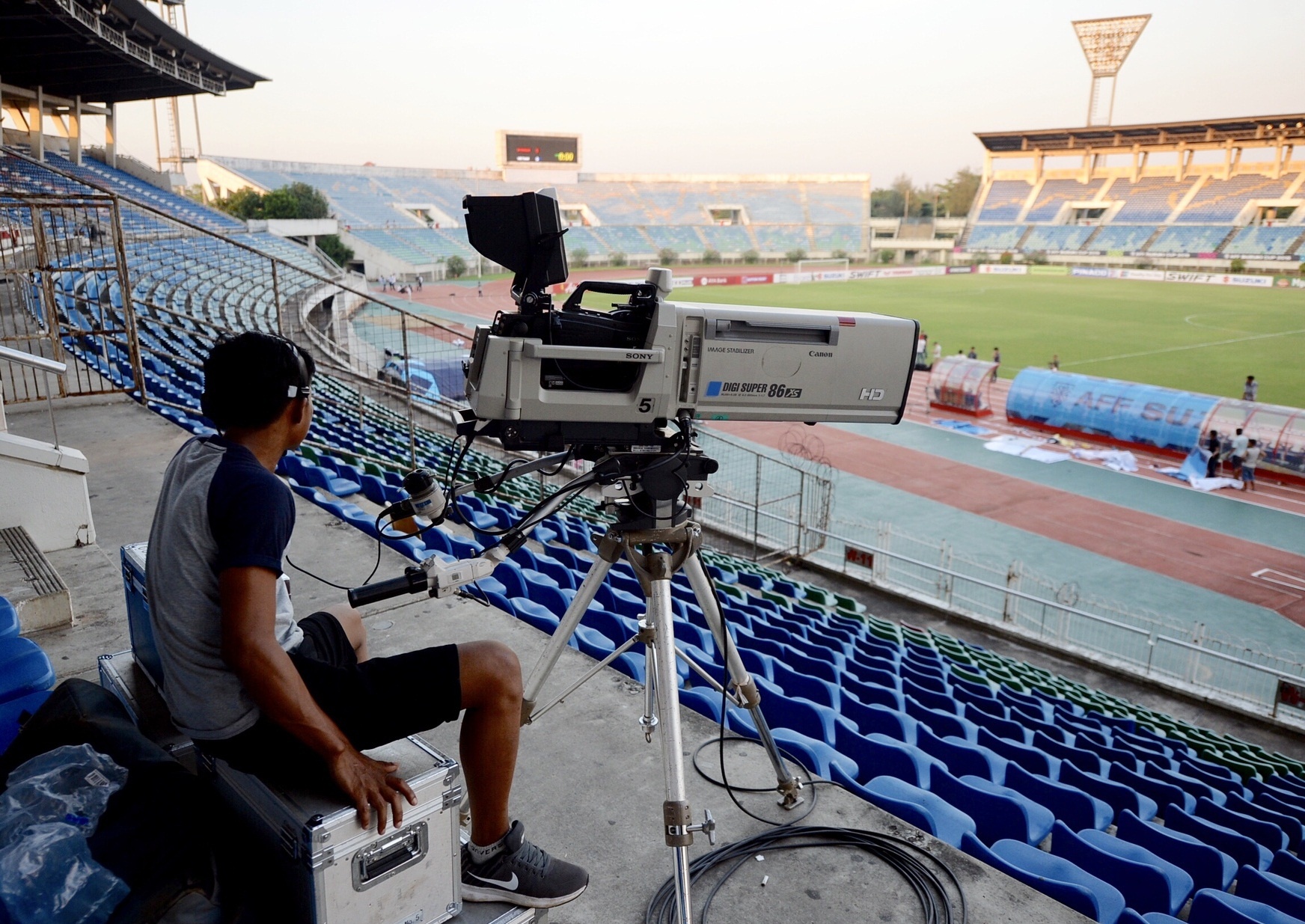 Sân Thuwunna, Myanmar, CĐV Việt Nam, Việt Nam, AFF, Park Hang Seo, MFF ảnh 10 San Thuwunna, Myanmar, CDV Viet Nam, Viet Nam, AFF, Park Hang Seo, MFF anh 10