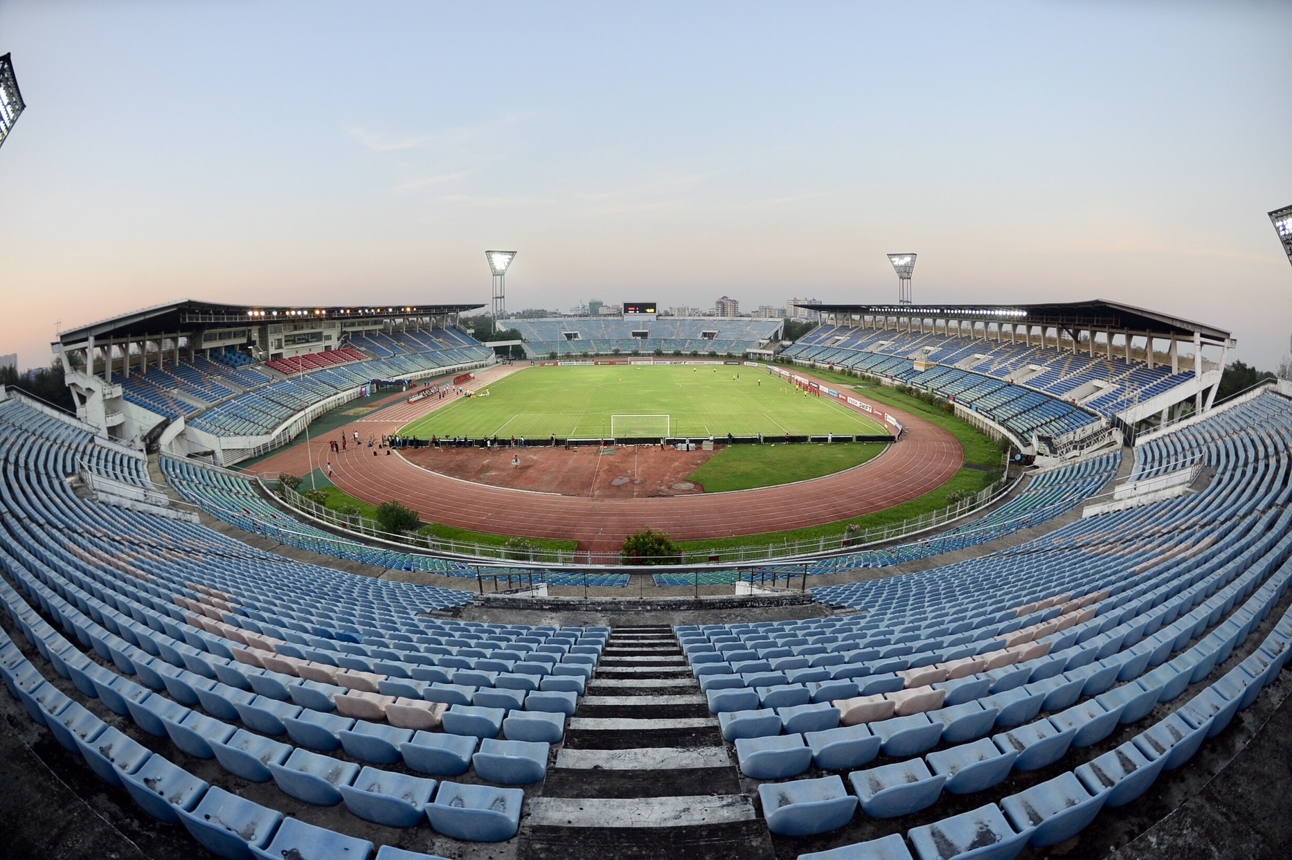Sân Thuwunna, Myanmar, CĐV Việt Nam, Việt Nam, AFF, Park Hang Seo, MFF ảnh 1 San Thuwunna, Myanmar, CDV Viet Nam, Viet Nam, AFF, Park Hang Seo, MFF anh 1