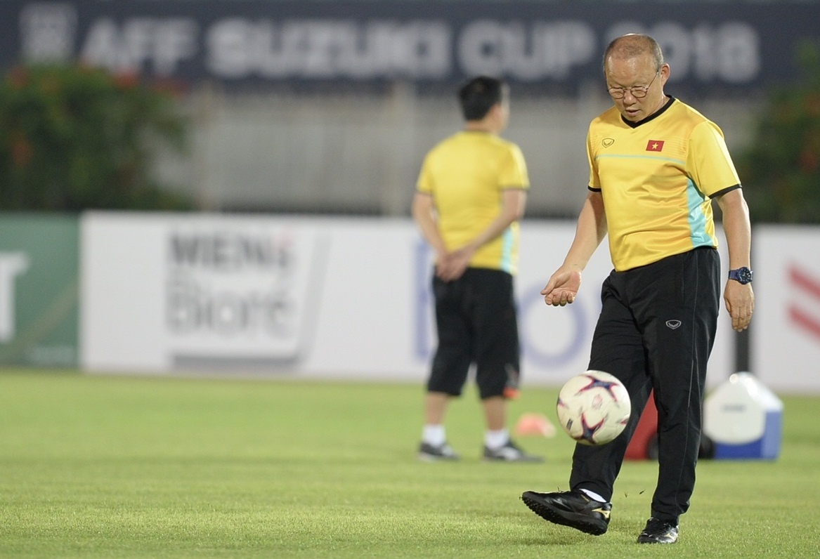 Myanmar,  Viet Nam,  AFF Cup,  Park Hang Seo,  cau nguyen,  doi tuyen anh 7