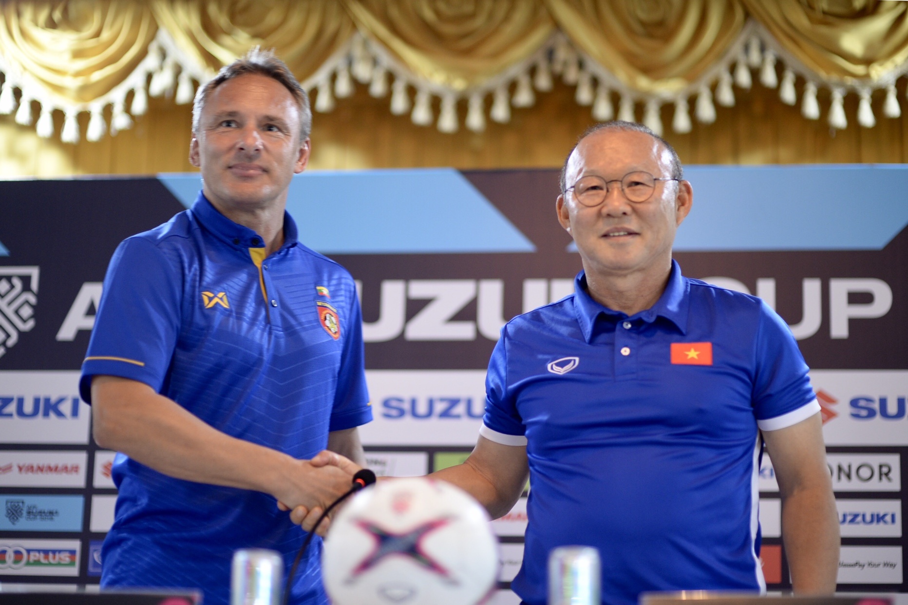 Myanmar,  Viet Nam,  AFF Cup,  Park Hang Seo,  cau nguyen,  doi tuyen anh 1