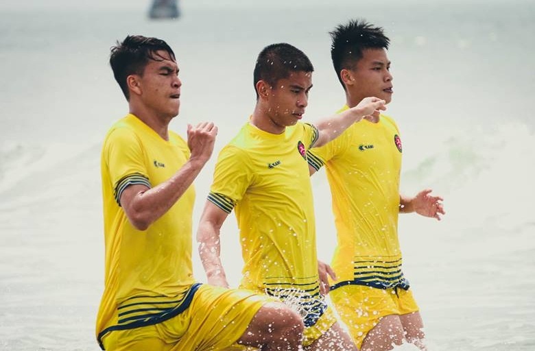 CLB Sai Gon hung tron con bao so 9 o Vung Tau hinh anh