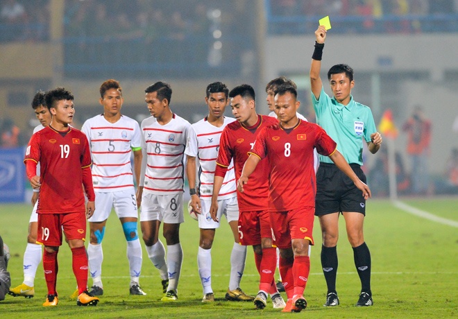 AFF,  Ma Ning,  Park Hang Seo,  FIFA,  trong tai,  Campuchia,  Viet Nam,  Trong Hoang,  the vang anh 1