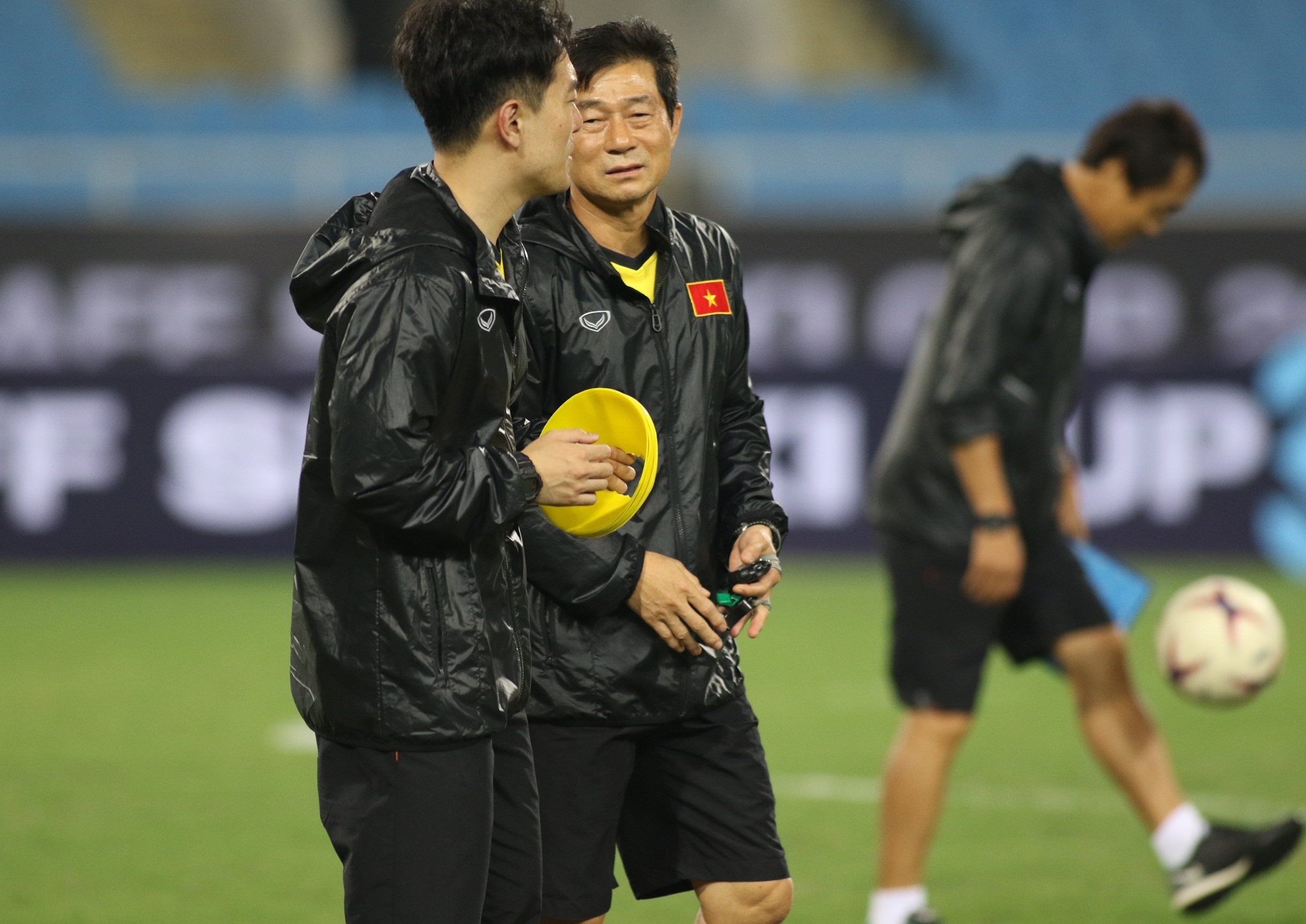 Park Hang Seo,  Viet Nam,  Philippines,  Thai Lan,  Malaysia,  AFF,  tro ly ong Park anh 1