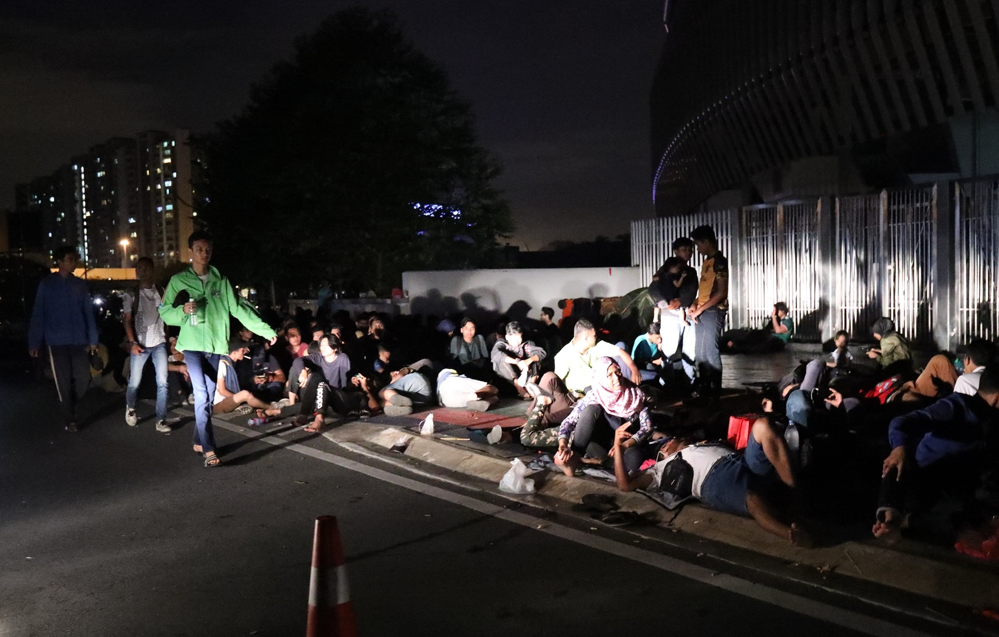 Malaysia,  Viet Nam,  AFF,  AFF Cup,  CDV,  Bukit Jalil,  mua ve,  xep hang anh 1