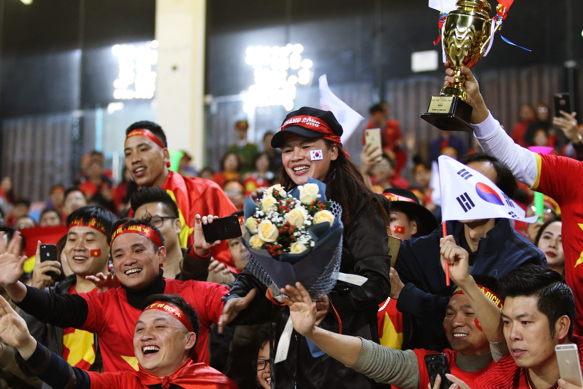 me quang hai,  quang hai,  aff,  chung ket aff,  duong thi cuc,  bo quang hai anh 8