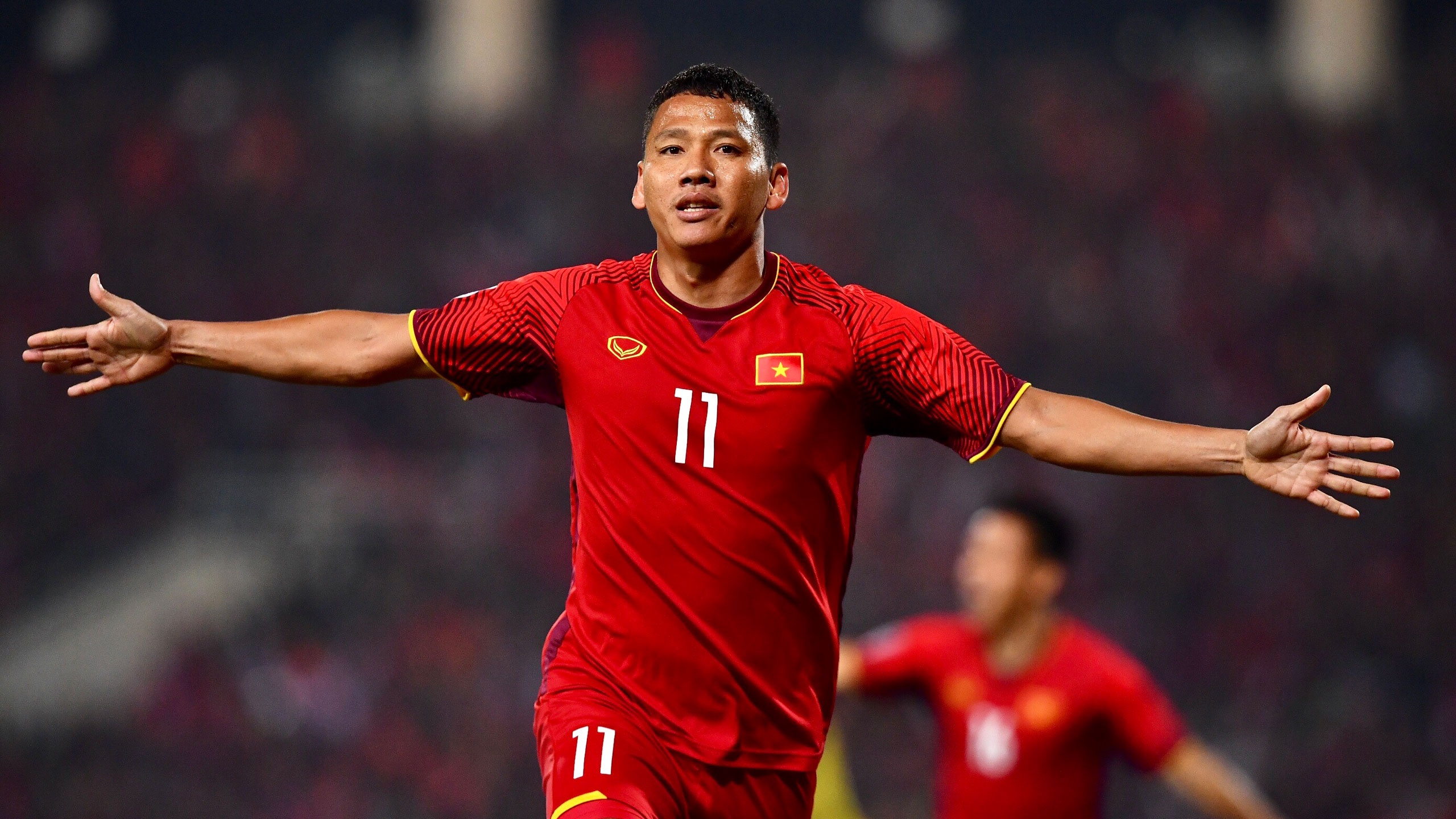 Tien dao Anh Duc: ‘Vo toi tran nao cung xem de dong vien chong' hinh anh