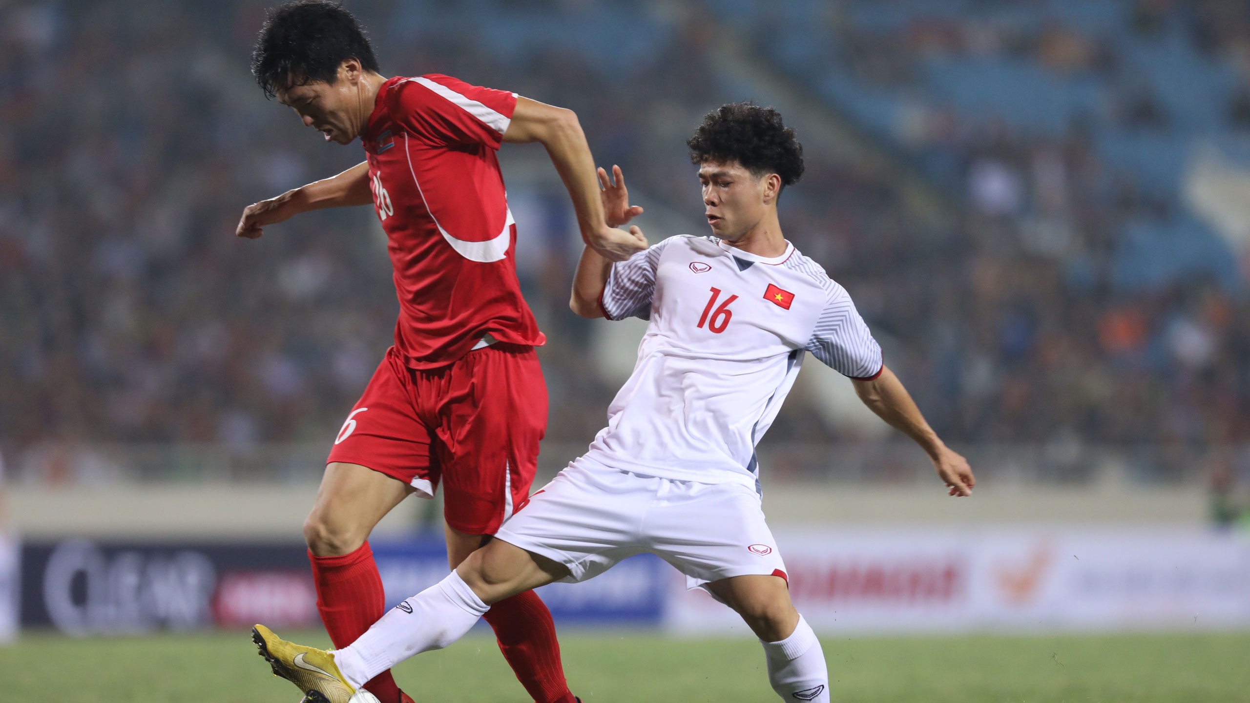 'Cong Phuong van la ngoi sao, hay nhat tran dau' hinh anh