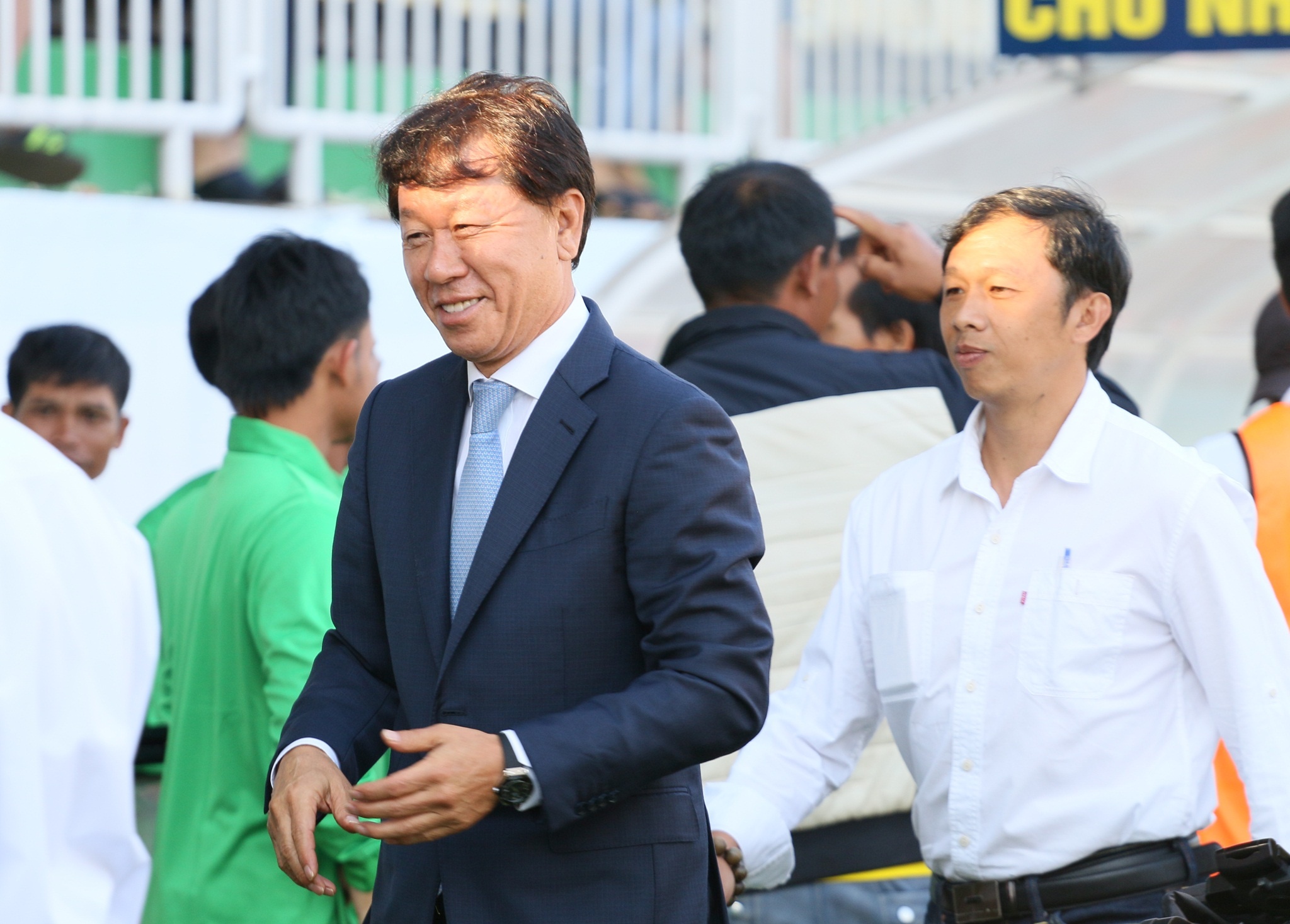 Park Hang Seo,  Chung Hae Seong,  HAGL,  CLB TP.HCM,  Viet Nam,  AFF Cup,  Guus Hiddink,  V League anh 1