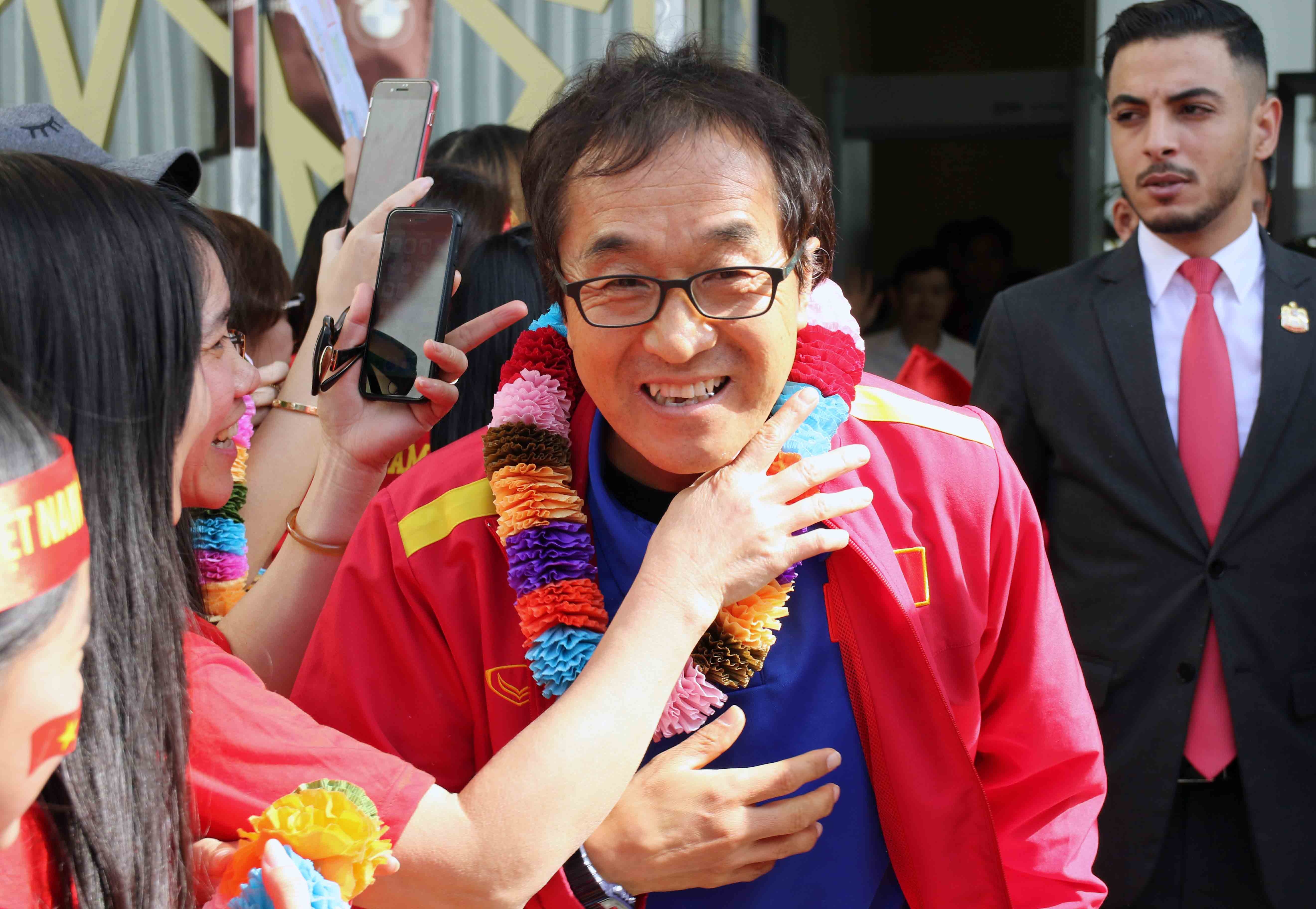 Park Hang Seo,  Asian Cup,  Chuc mung sinh nhat,  Viet Nam,  Oman,  Qatar,  Iran,  Iraq anh 5