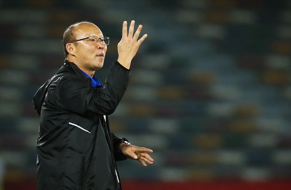 'Thay Park noi chung toi co len, Viet Nam van con 2 tran ma' hinh anh