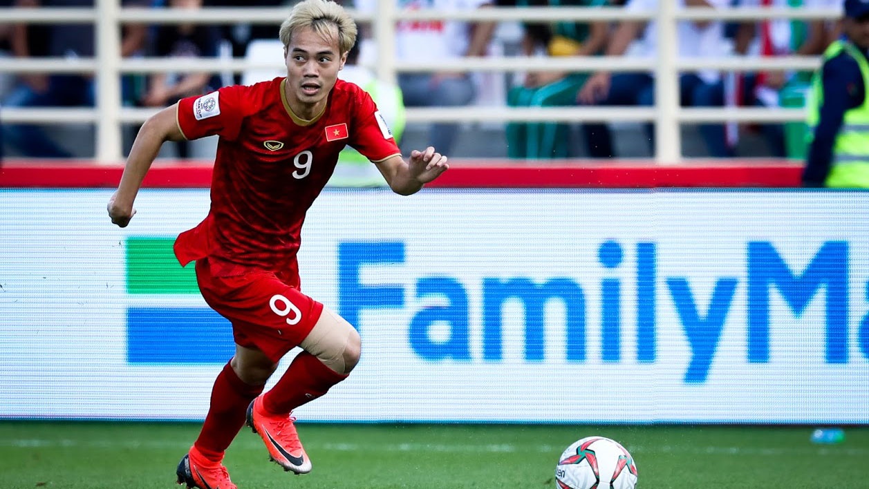 Van Toan - tien dao co nhiem vu tao dot bien o Asian Cup hinh anh